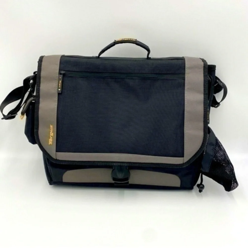 Targus Laptop Bag